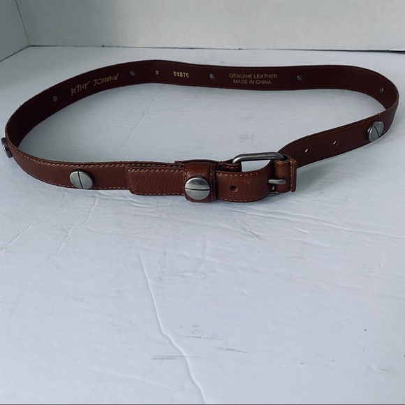 BETSEY JOHNSON BROWN LEATHER BELT - Picture 7 of 7